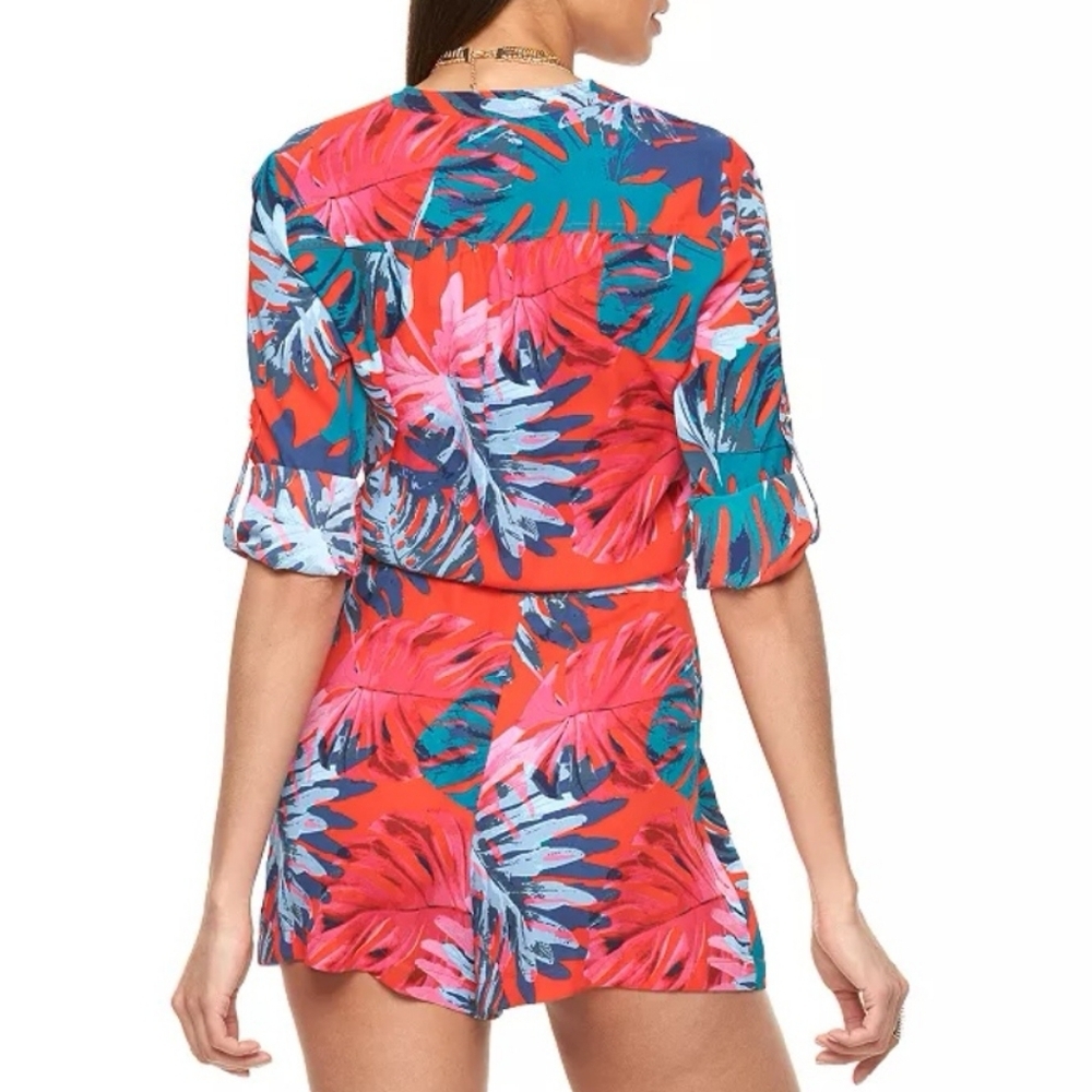 Jennifer Lopez Romper - Picture 2 of 5